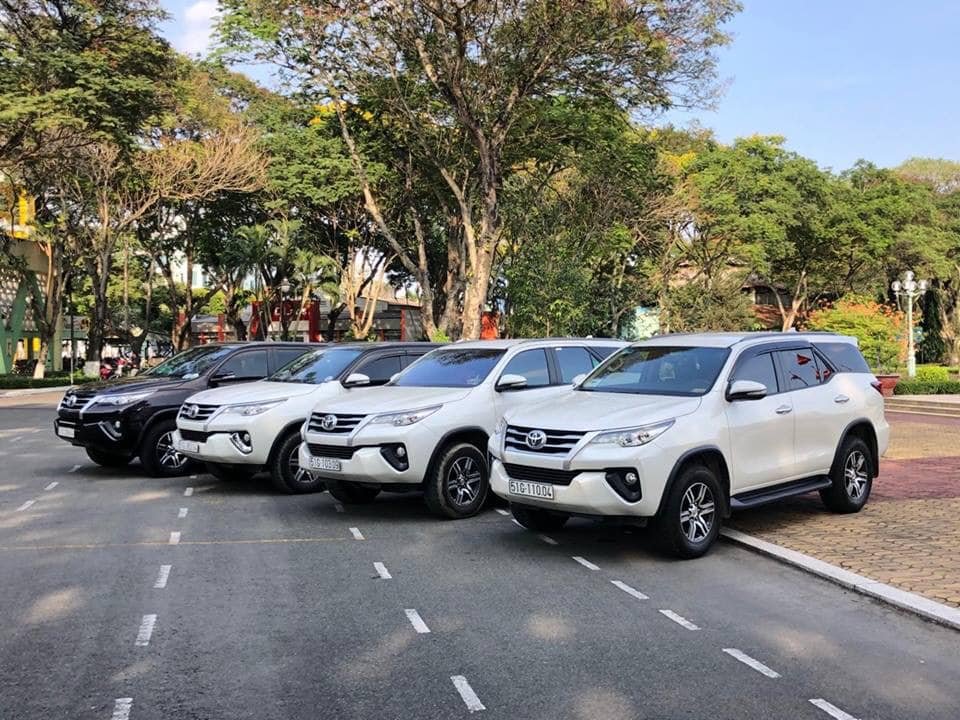 Kinh nghiệm đặt xe đưa đ&oacute;n s&acirc;n bay gi&aacute; rẻ